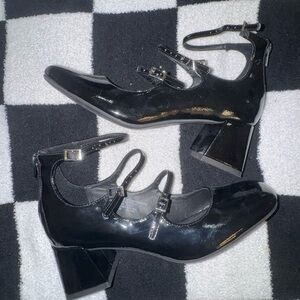 No Boundaries Black Patent Mary Jane Heels